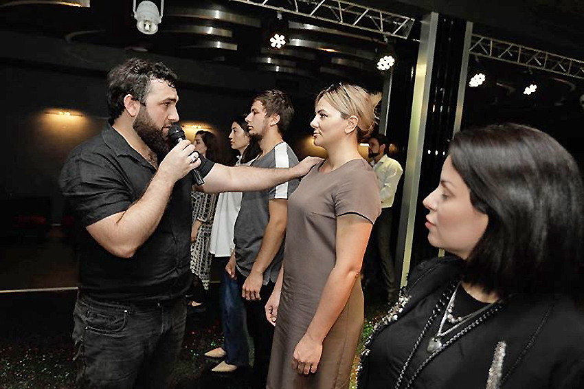 ������ ������