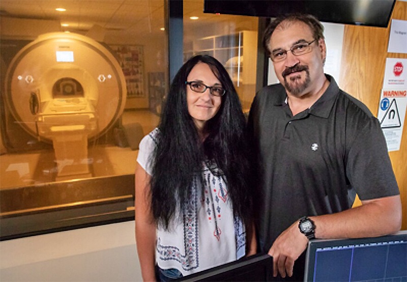 Psychologists Sanda Dolcos and Florin Dolcos