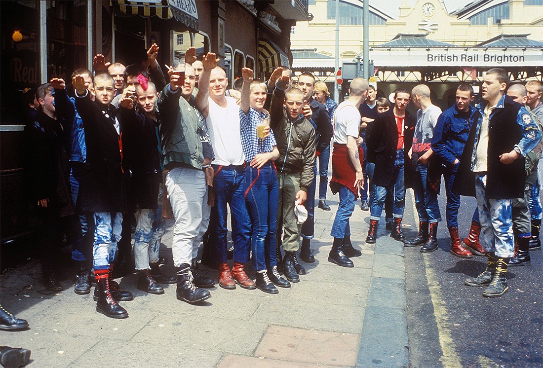 ����-�����